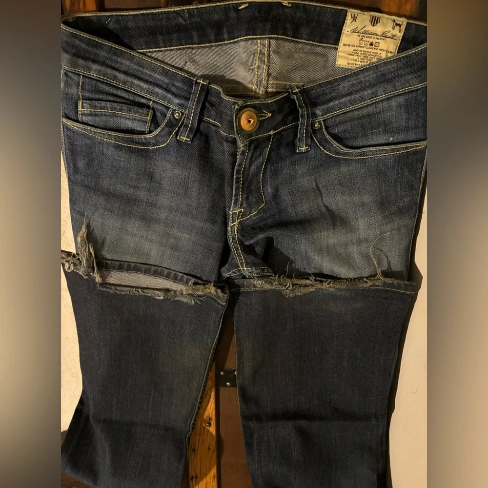 William Rast vintage early 2000s bootcut jeans size 29 - Picture 3 of 3
